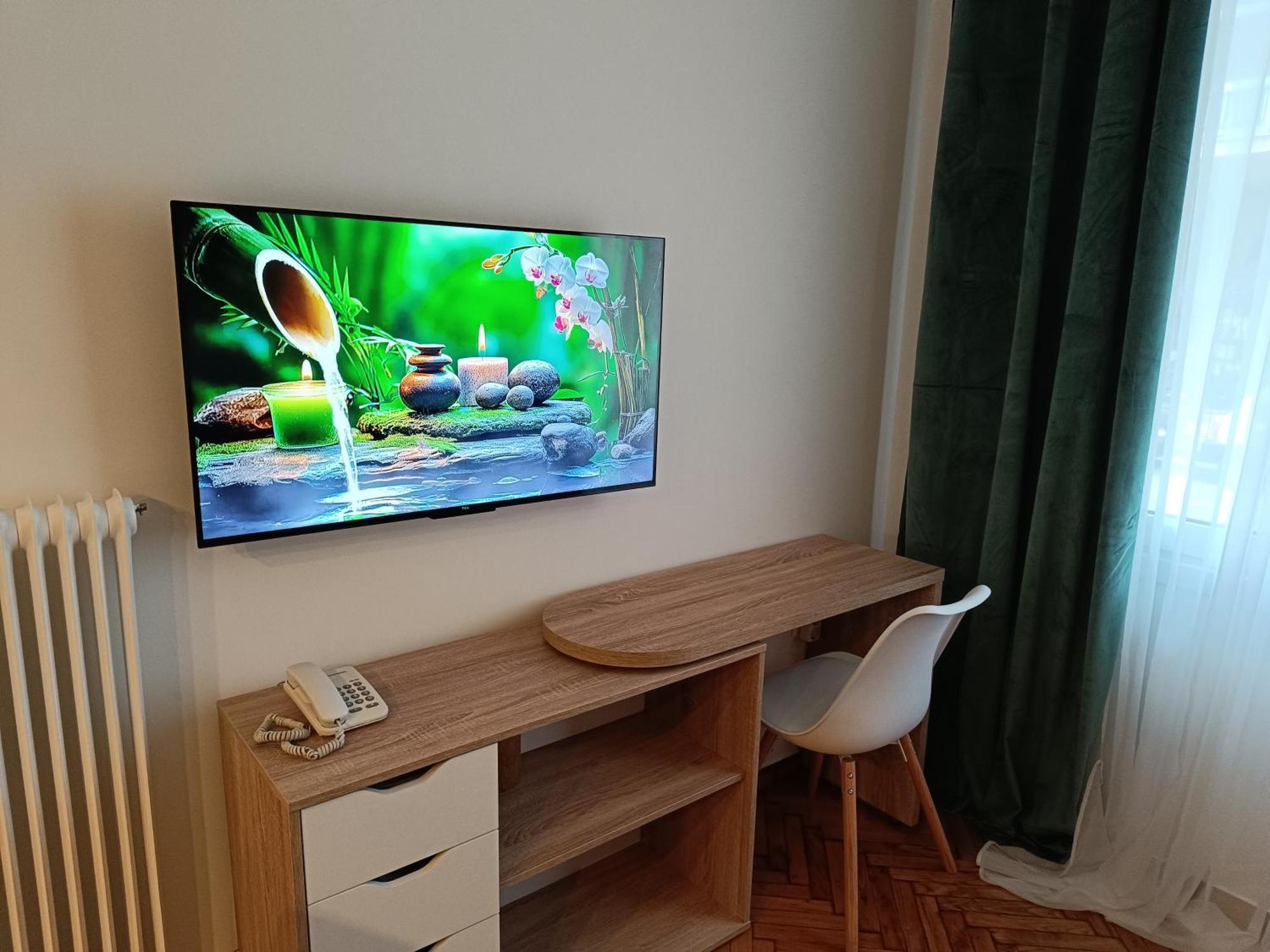 Golden Apartment In Victoria Афіни Екстер'єр фото